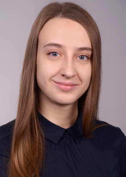 Mariya-Yelyzaveta Tserkovnyuk – Junior Relationship Managerin